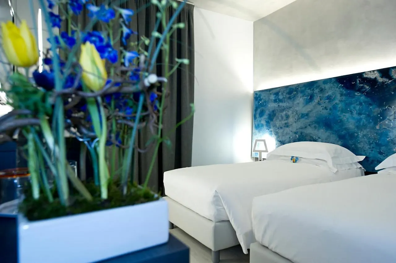 Arli Hotel Business And Wellness Bergamo 3*,  İtalya