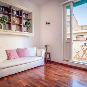 appartamento-nel-cuore-della-citta.it-tuscanyhotel.com/