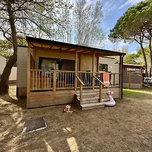 estivo-premium-mobile-homes-on-camping-ca-savio.hotelinveneto.com/